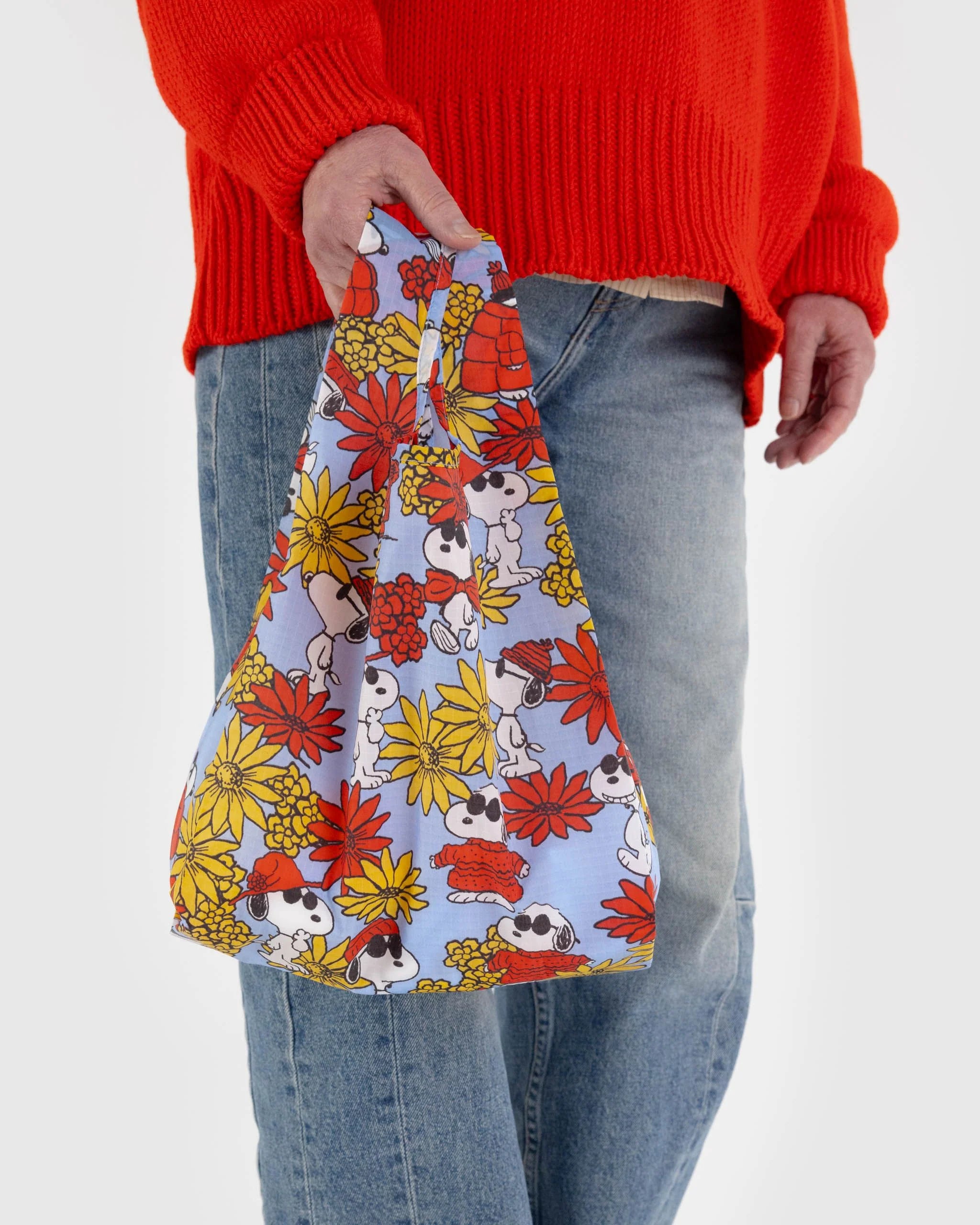 BAGGU エコバッグ　SNOOPY スペーススヌーピー　フラワースヌーピー x Peanuts - Baby Baggu - Floral Snoopy • BAGGU • TACTO Studio