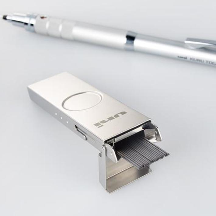 Smudge-proof Lead Refills with Metal Case