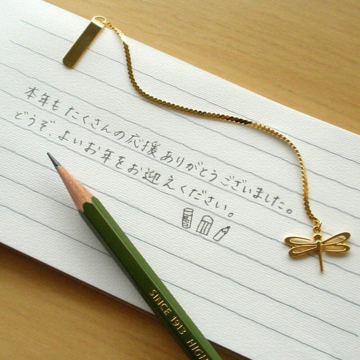 8900 Graphite Pencil - tactile sensibility