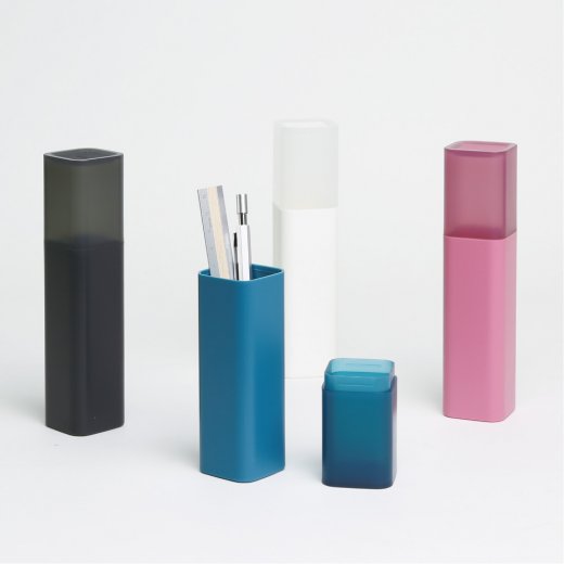 Ultim Pencil Case / Stand