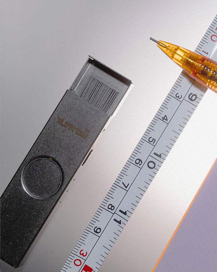 Smudge-proof Lead Refills with Metal Case