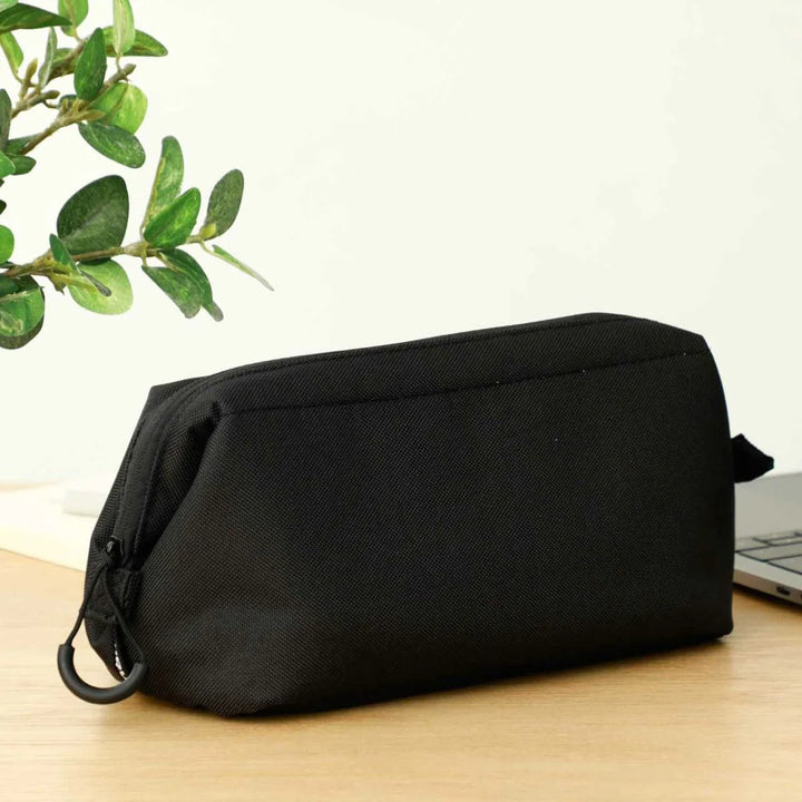 Nahe - Soft Gadget Pouch - Large - Black