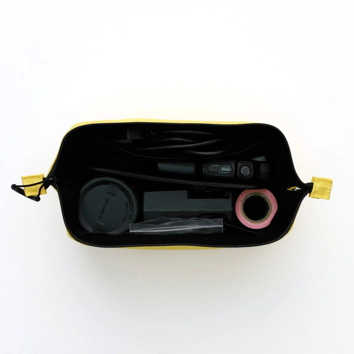 Nahe - Soft Gadget Pouch - Large - Black